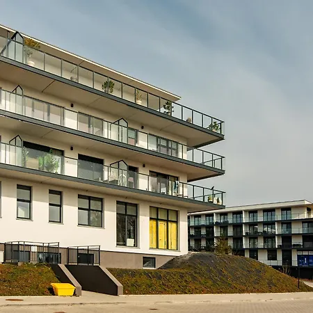 Oskar - Basen & - * Dziwnów