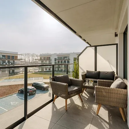 Oskar - Basen & - Apartment