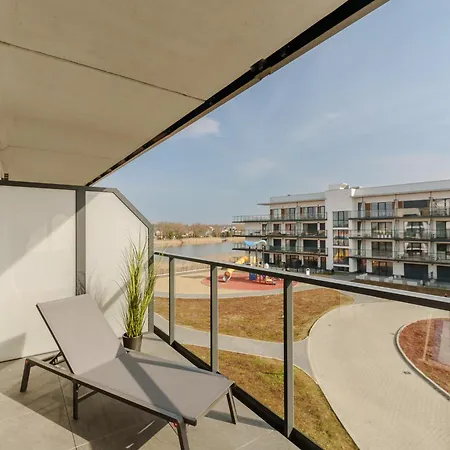 Oskar - Basen & -