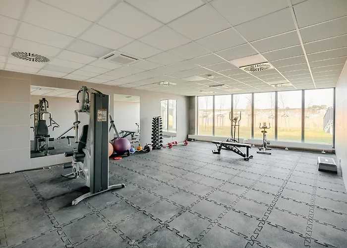 Oskar - Basen&spa - * Dziwnów