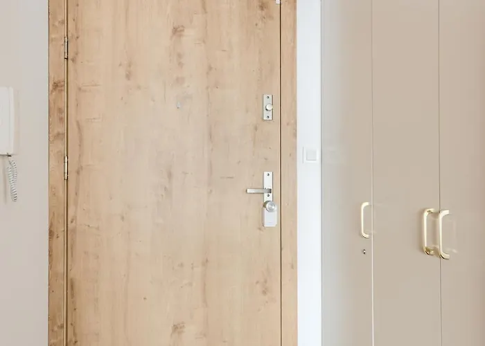 Oskar - Basen&spa - *